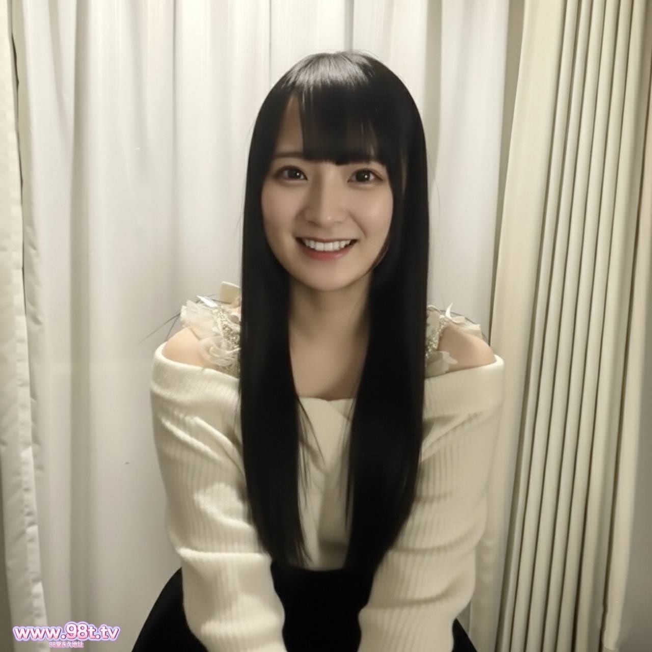FC2PPV-4841016-人生初3P！元有名アイドルグループ出身の大人気地下アイドルにガチ中出しセックス